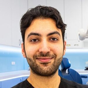 Composite bonding dentist - Dr Shayan