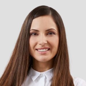 Dr Romina - Dentist In London